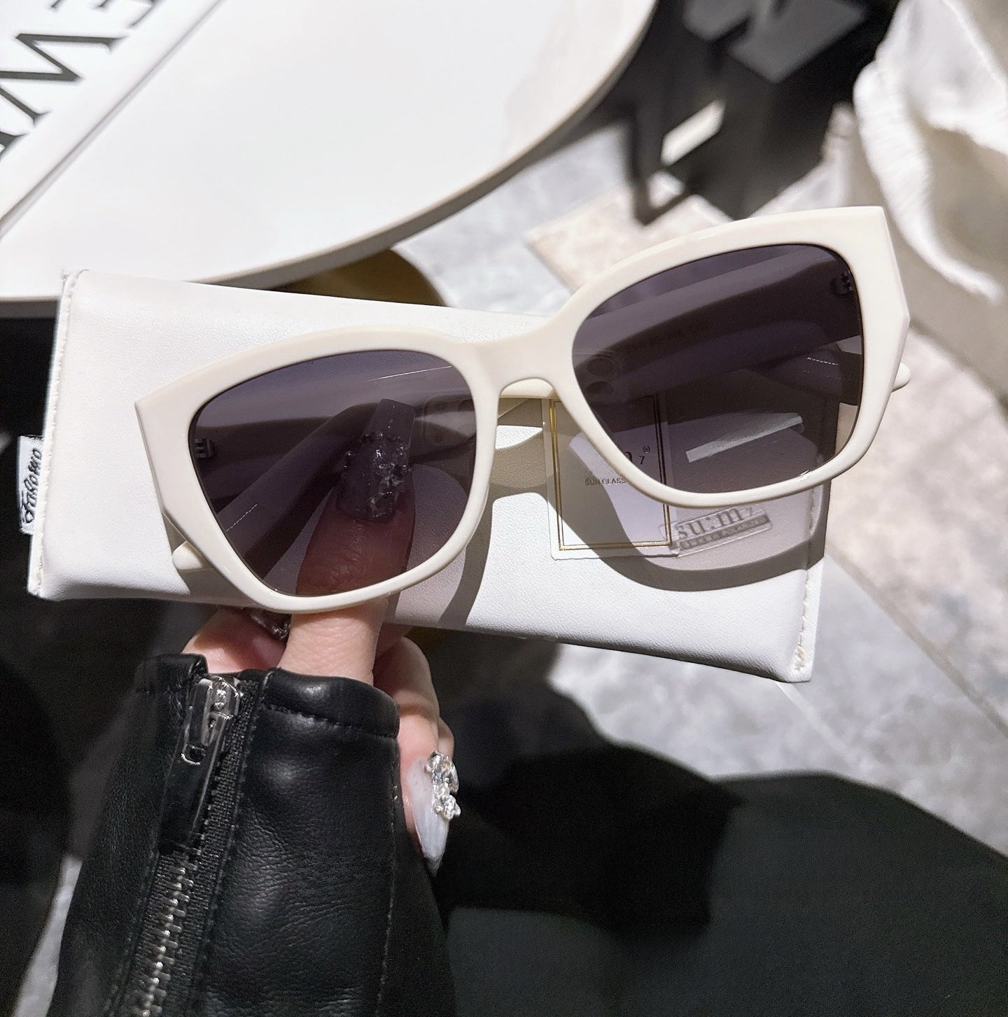 Designer Cat-Eye Polarized Sunglasses