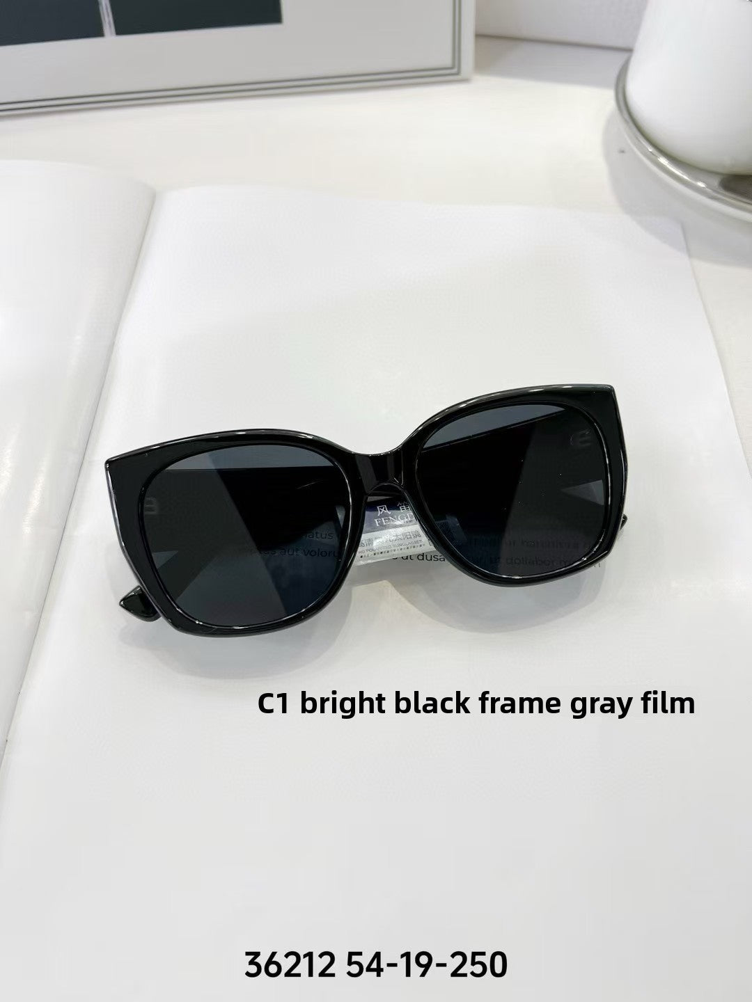Designer Cat-Eye Polarized Sunglasses