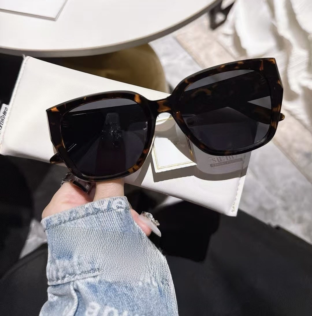 Designer Cat-Eye Polarized Sunglasses