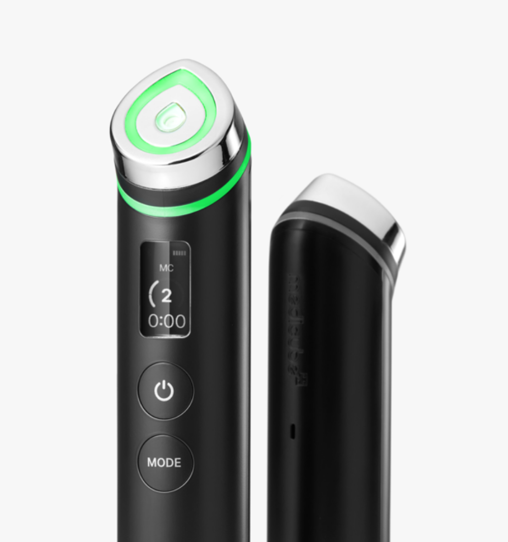 medicube AGE-R Booster Pro #Black (*It can only be shipped via express service.)